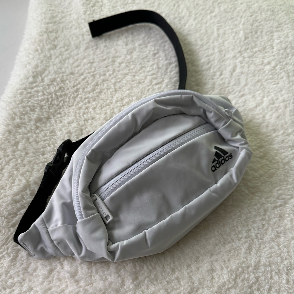 Adidas fanny pack